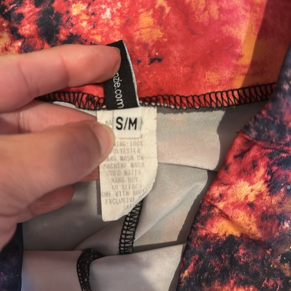 Onzie Galaxy Print Hot Yoga Legging S/M Tights Full Length - Picture 4 of 7